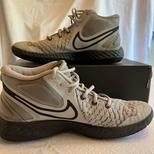 Authentic Nike Trey 5 VIII - Smoke Grey/Black - Men’s 10